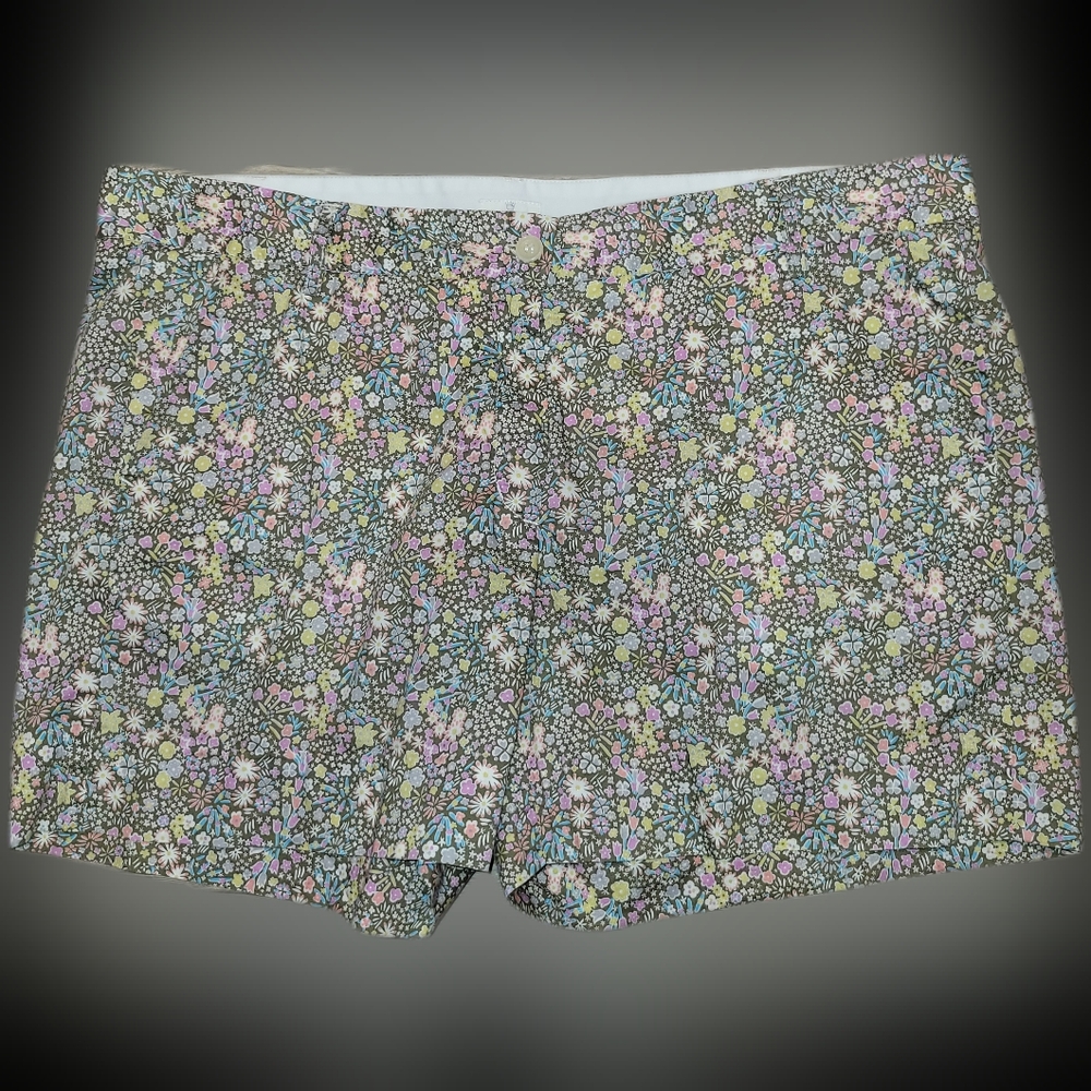 Hartford 100% Cotton Ditsy Floral Shorts Women's US 12/14 Hartford Size 6
